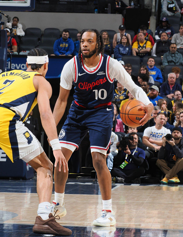 快船绝杀步行者豪取四连胜 莱昂纳德创历史纪录